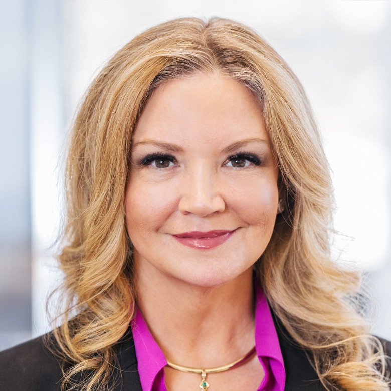 Headshot of Stephanie McClain