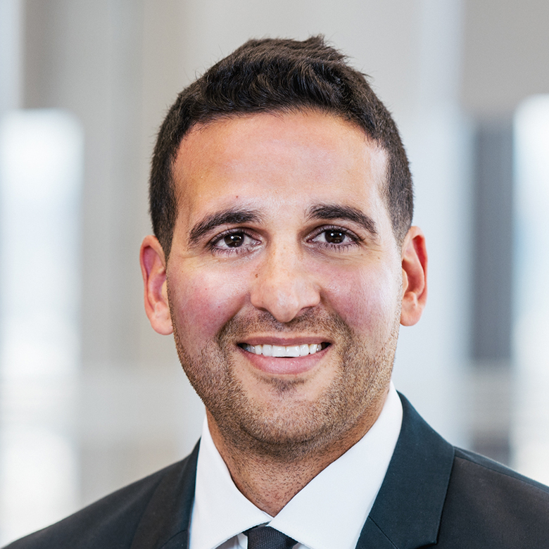 Headshot of Eli Macanian