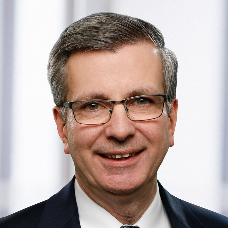 Headshot of Matt Sledz