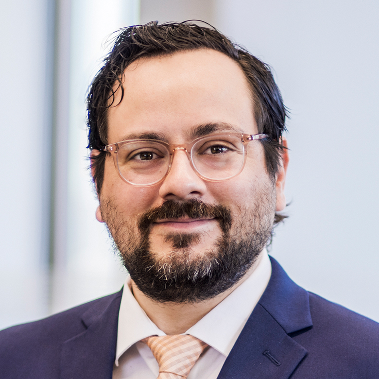 Headshot of Richard Feliciano